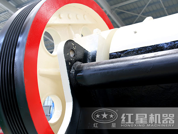 顎式破碎機(jī)細(xì)節(jié)展示